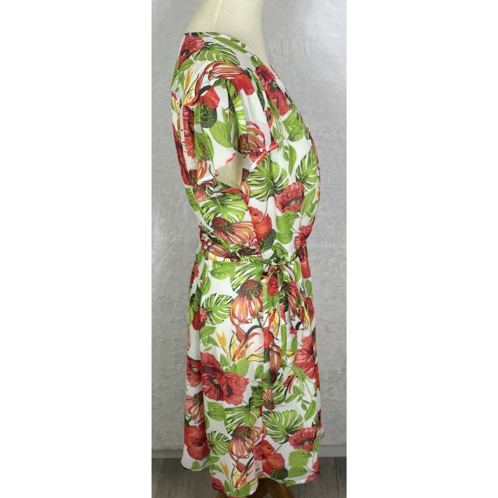 Eva Mendes Wrap Around Dress Hibiscus Monstera Green Red Size Medium NEW - Picture 5 of 9